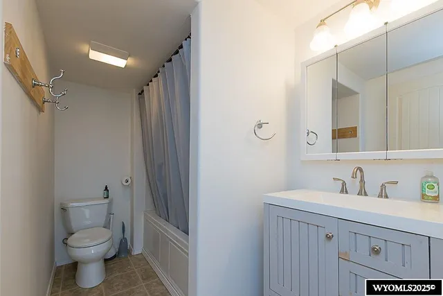 $410,000 | 1225 Apache Avenue, Green River, WY 82935