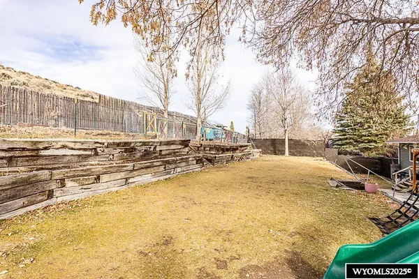 $399,000 | 1225 Apache Avenue, Green River, WY 82935