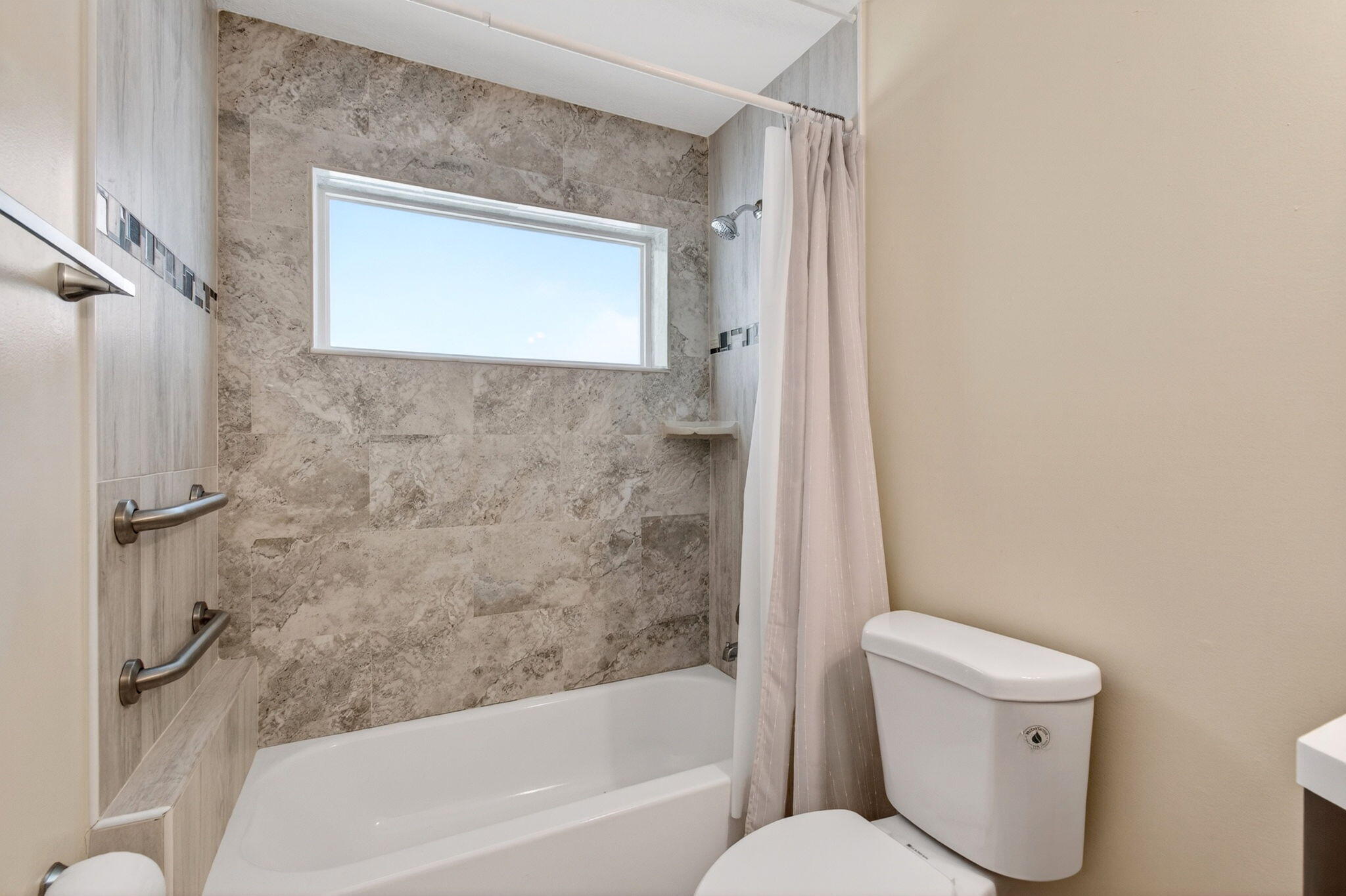 2034 Northwest 52nd Street Boca Raton, FL 33496 - Photo 26 of 45 35-web-or-mls-DSC_8030