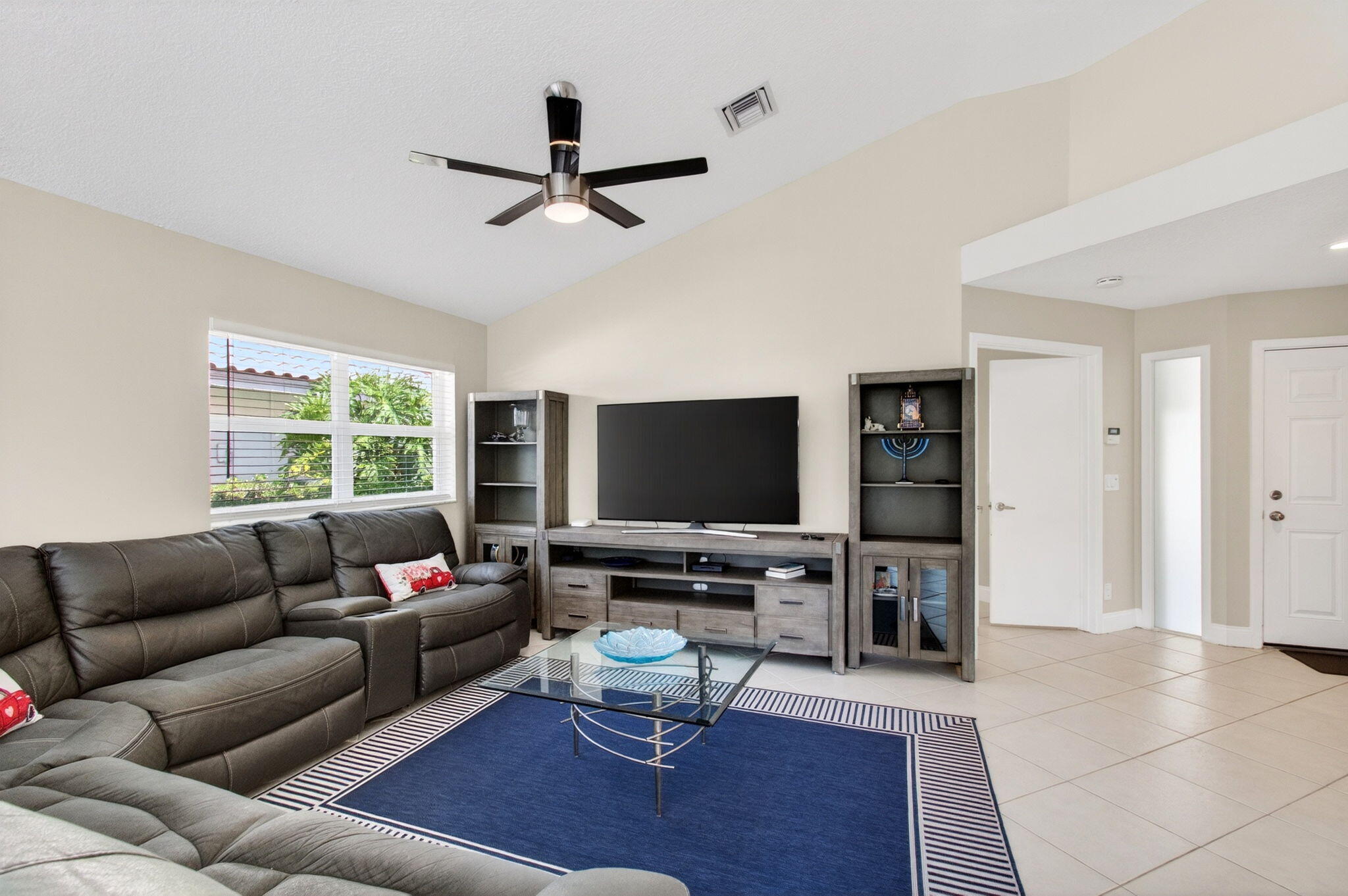 2034 Northwest 52nd Street Boca Raton, FL 33496 - Photo 5 of 45 13-web-or-mls-DSC_7908