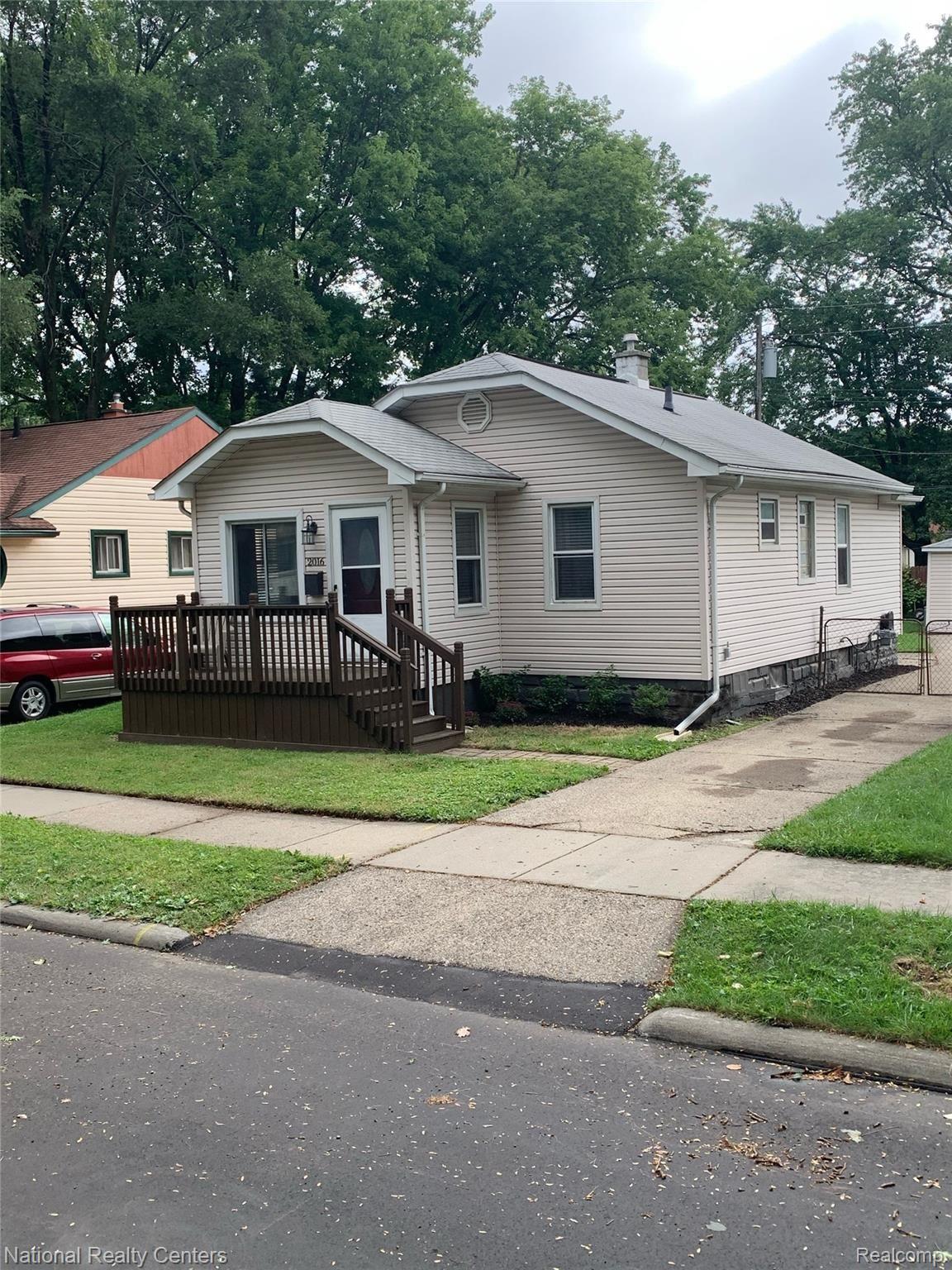 2016 Romeo Street Ferndale, MI 48220 - Photo 1 of 14 front1.JPG