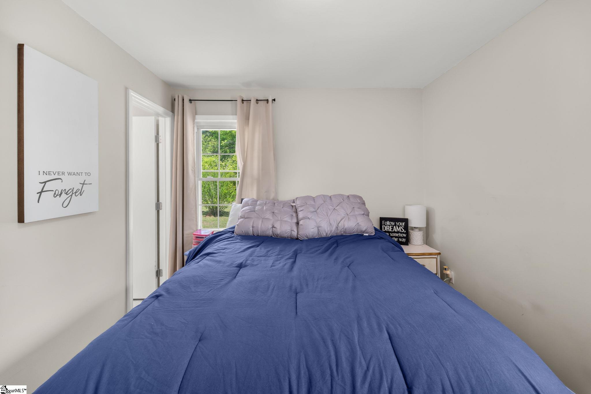 309 East Hampton Avenue Honea Path, SC 29654 - Photo 18 of 24