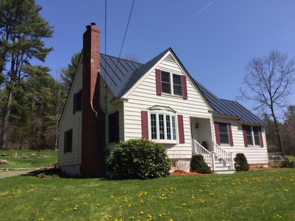 297 Meriden Road Lebanon, NH 03766 - Photo 2 of 17