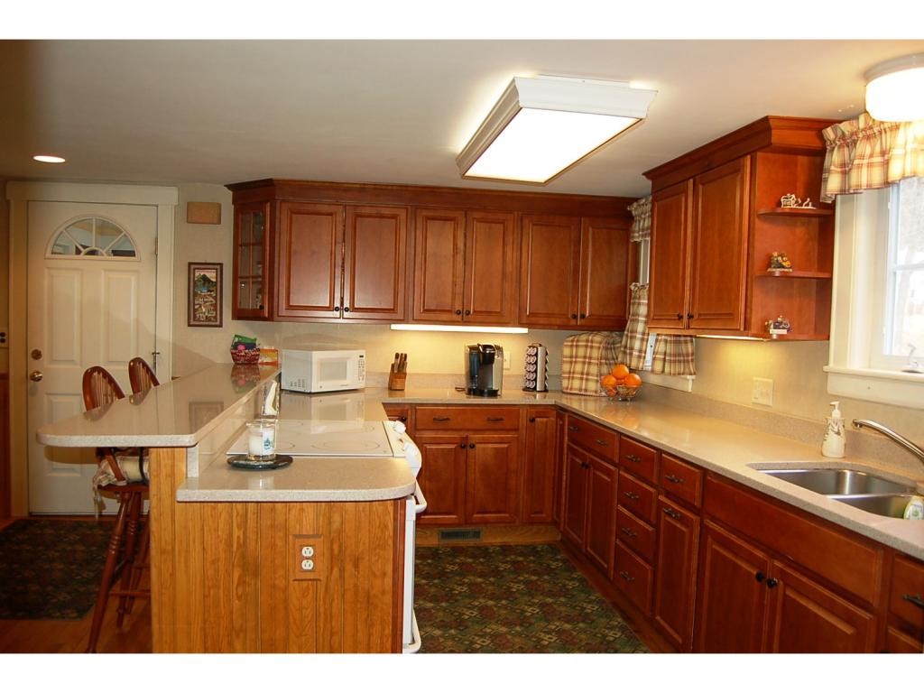 297 Meriden Road Lebanon, NH 03766 - Photo 6 of 17