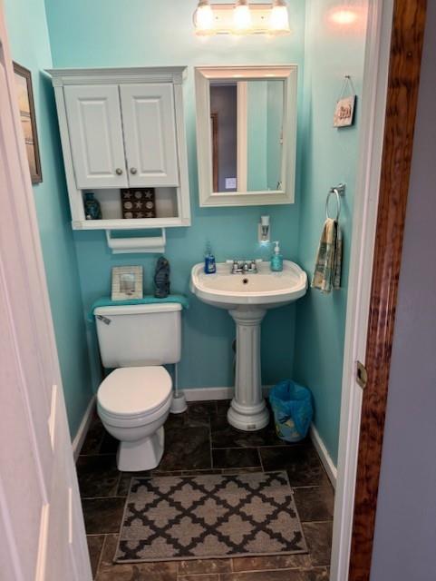 1706 Eastbrook Road New Castle, PA 16101 - Photo 4 of 19 HALF BATH IN MUDROOM