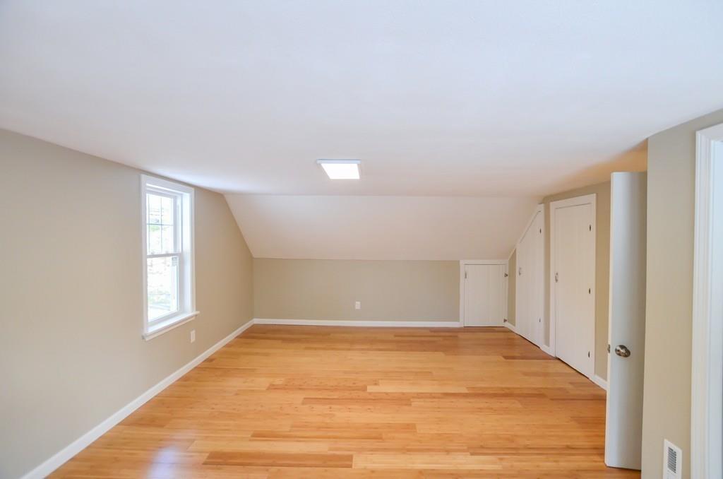 435 Florence Road Northampton, MA 01062 - Photo 21 of 38