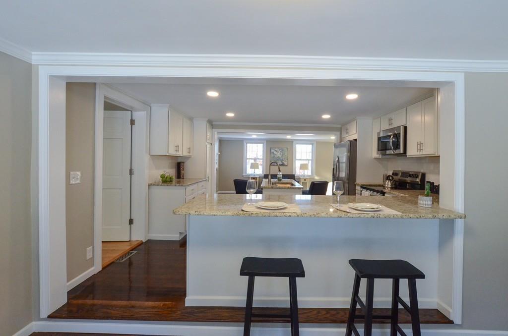 435 Florence Road Northampton, MA 01062 - Photo 5 of 38