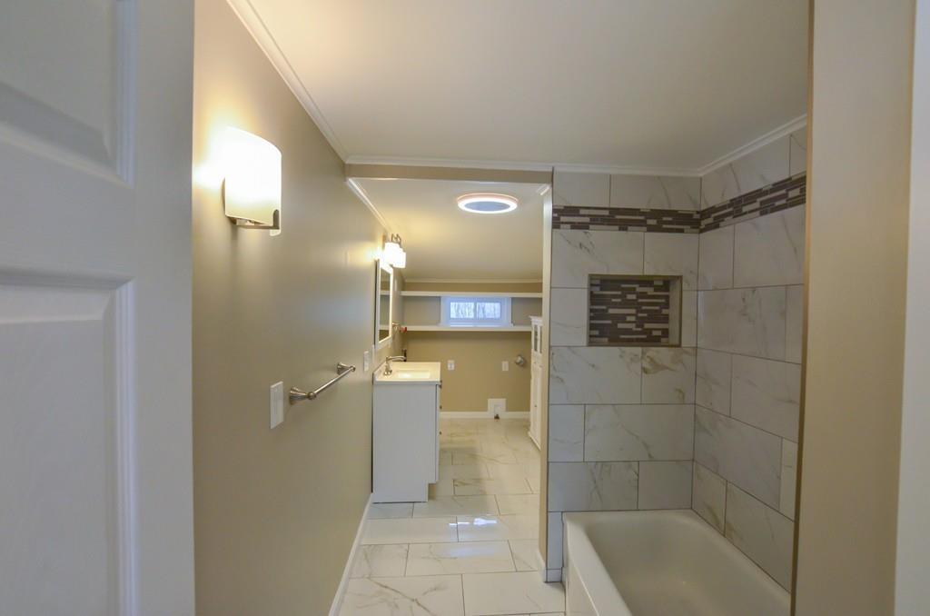 435 Florence Road Northampton, MA 01062 - Photo 9 of 38