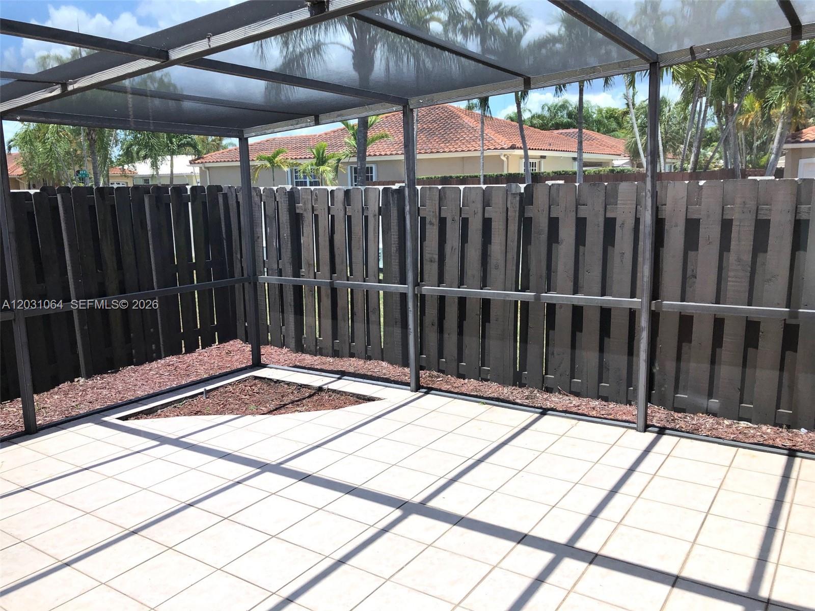 9082 Southwest 112th Place Miami, FL 33176 - Photo 5 of 28