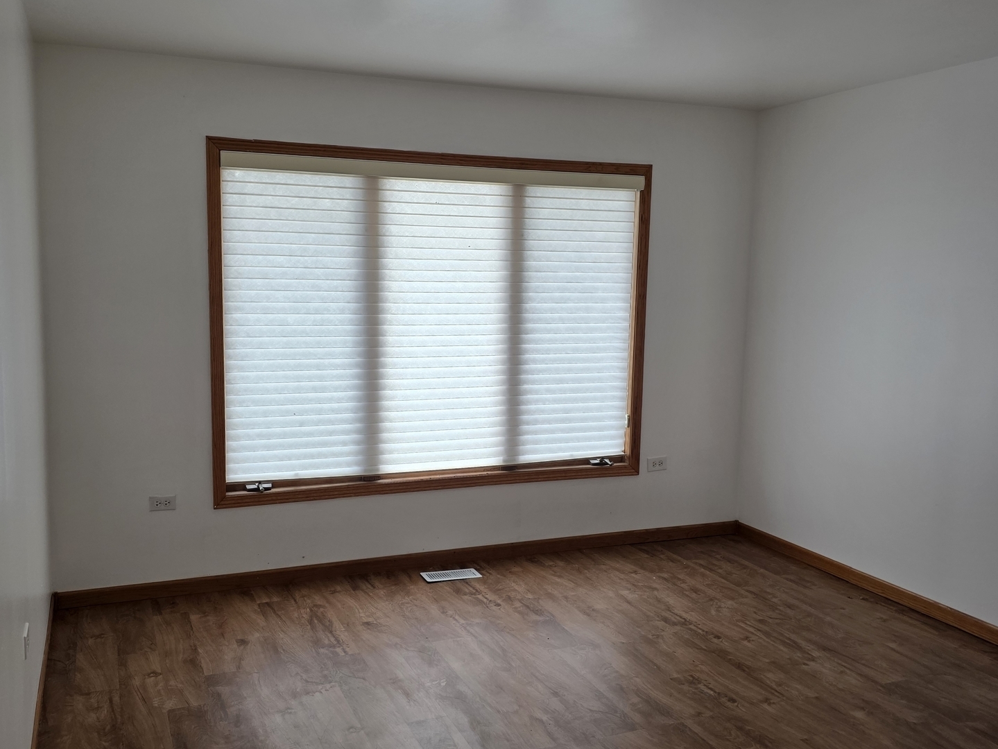 3125 Warren Circle Olympia Fields, IL 60461 - Photo 3 of 3