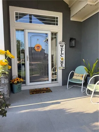 $569,900 | 2401 Northeast 112th Street, Kansas City, MO 64155