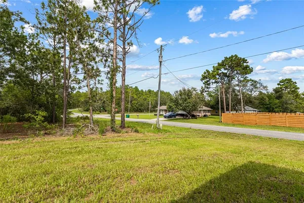 $290,000 | 1071 West Hampshire Boulevard, Dunnellon, FL 34434