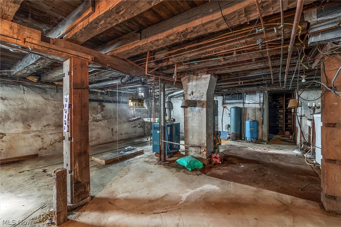 1271 Granger Road Medina, OH 44256 - Photo 14 of 23 Gallery Image 14