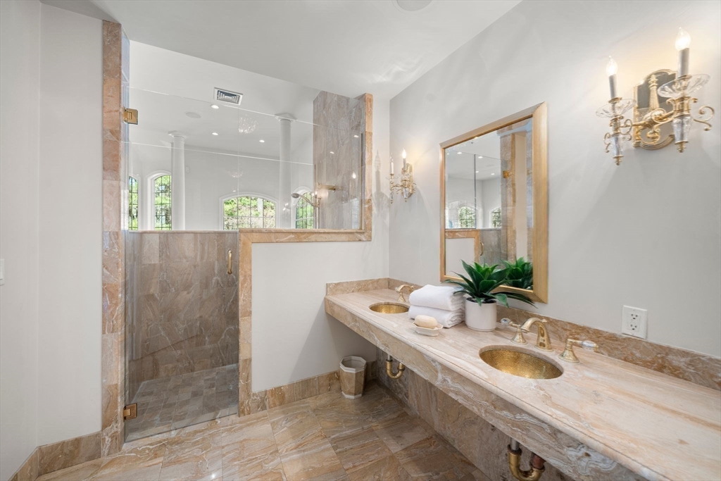 286 Mayflower Circle Hanover, MA 02339 - Photo 19 of 42