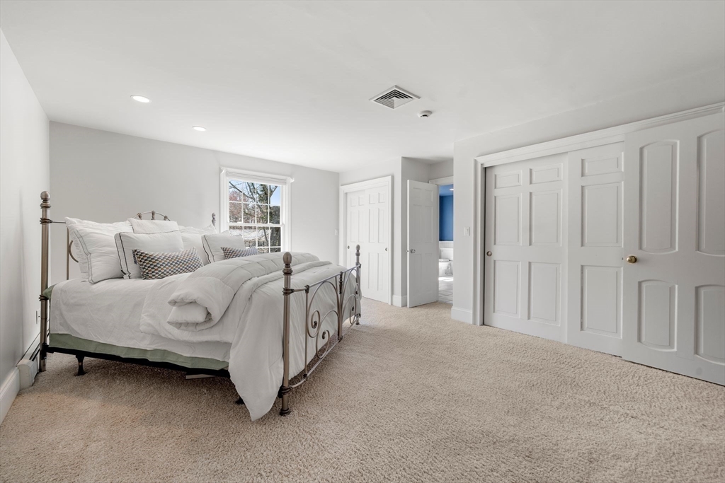 286 Mayflower Circle Hanover, MA 02339 - Photo 26 of 42