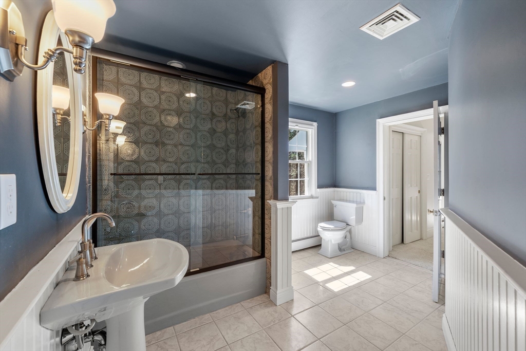 286 Mayflower Circle Hanover, MA 02339 - Photo 27 of 42