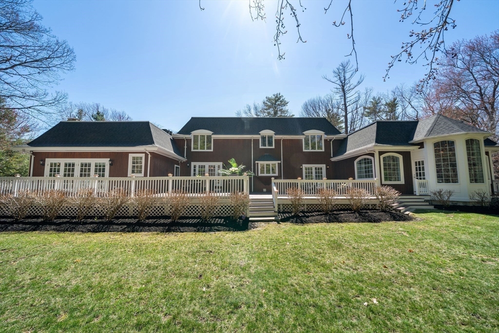 286 Mayflower Circle Hanover, MA 02339 - Photo 37 of 42
