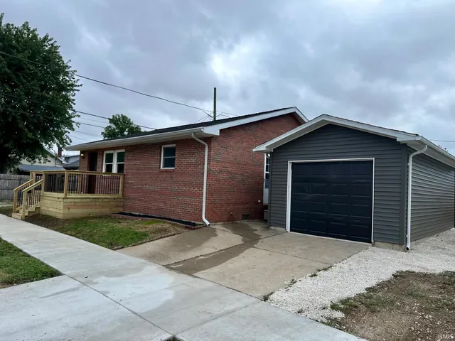 $172,500 | 403 East Illinois Street, Princeton, IN 47670