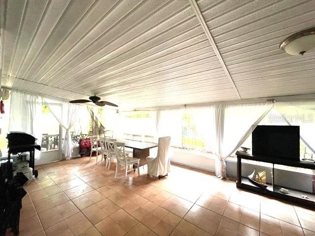 111 12th Avenue Indian Rocks Beach, FL 33785 - Photo 11 of 25 Gallery Image 11