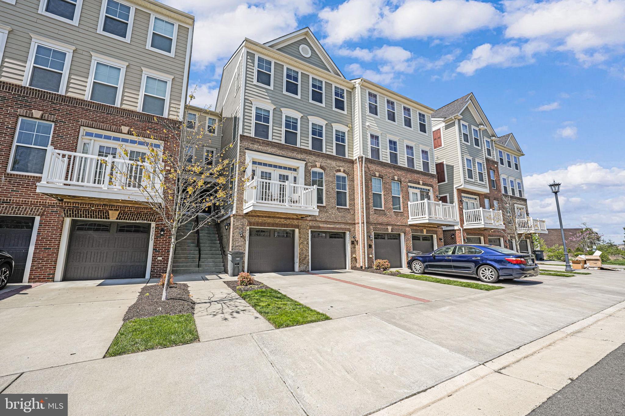 a car parked in front of a building