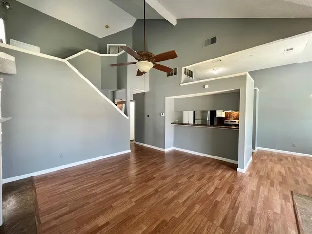 $2,100 | 6419 Valleybrooke Court, Arlington, TX 76001