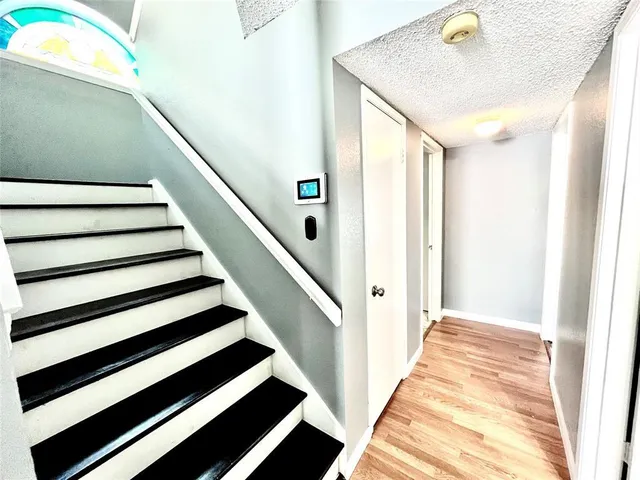 $2,100 | 6419 Valleybrooke Court, Arlington, TX 76001