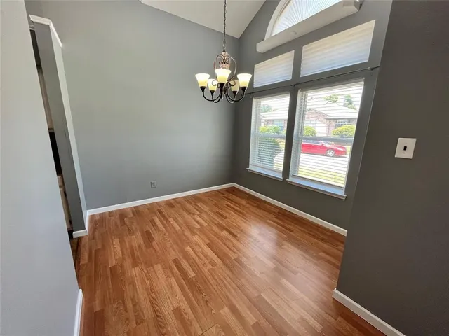 $2,100 | 6419 Valleybrooke Court, Arlington, TX 76001