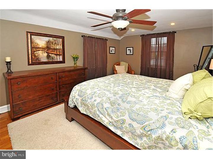 2738 Jenkintown Road Glenside, PA 19038 - Photo 16 of 19 Bedroom - Main