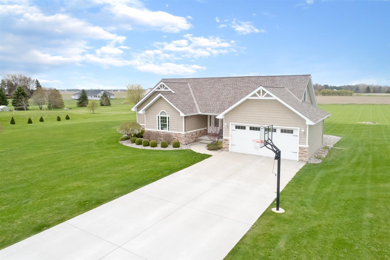 2444 7 Mile Road Kawkawlin, MI 48631 - Photo 3 of 39