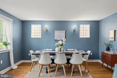 $425,000 | 917 East Durham Street, Philadelphia, PA 19150