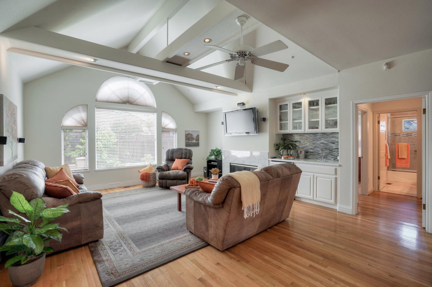 17447 Serene Drive Morgan Hill, CA 95037 - Photo 9 of 40