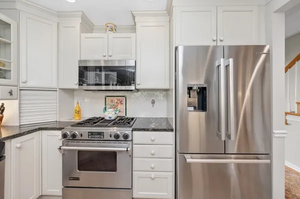 $895,000 | 18 Breakwater Drive, Unit 18, Chelsea, MA 02150