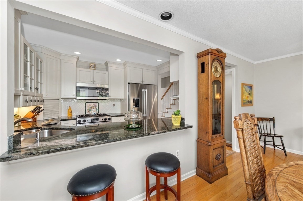 18 Breakwater Drive, Unit 18 Chelsea, MA 02150 - Photo 8 of 41