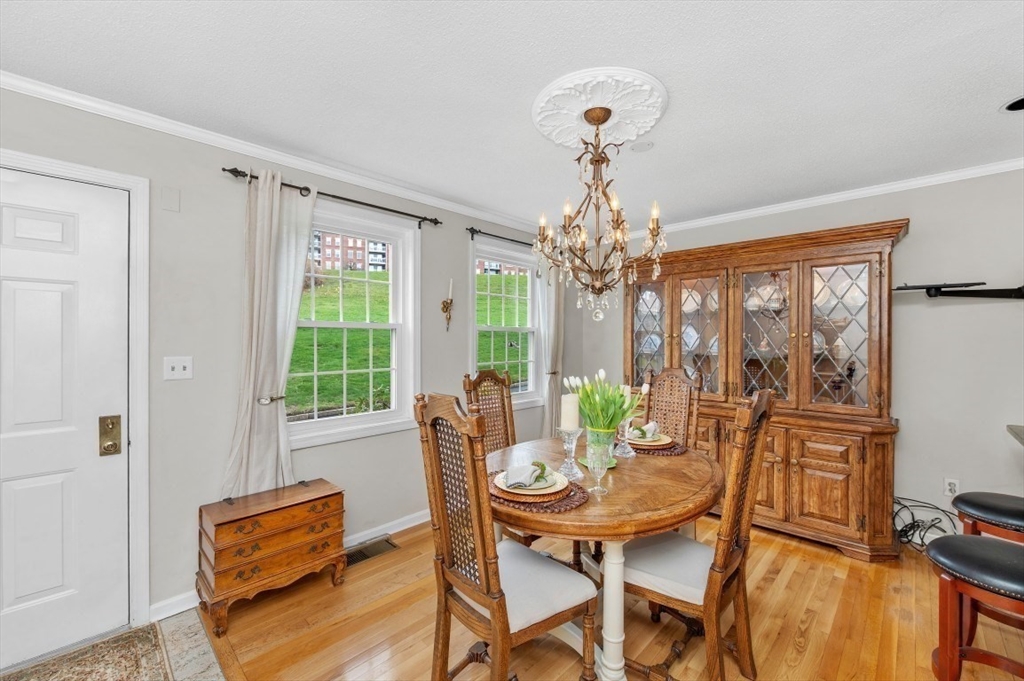 18 Breakwater Drive, Unit 18 Chelsea, MA 02150 - Photo 10 of 41