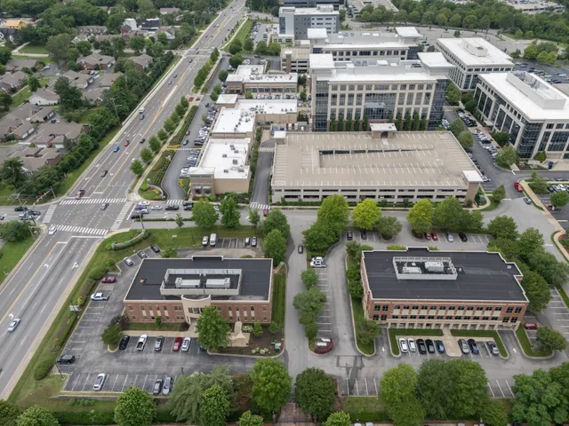 $524,000 | 307 Seven Springs Way, Unit 304, Brentwood, TN 37027