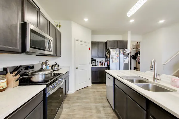 $465,000 | 1566 Dublin Drive, Pingree Grove, IL 60140