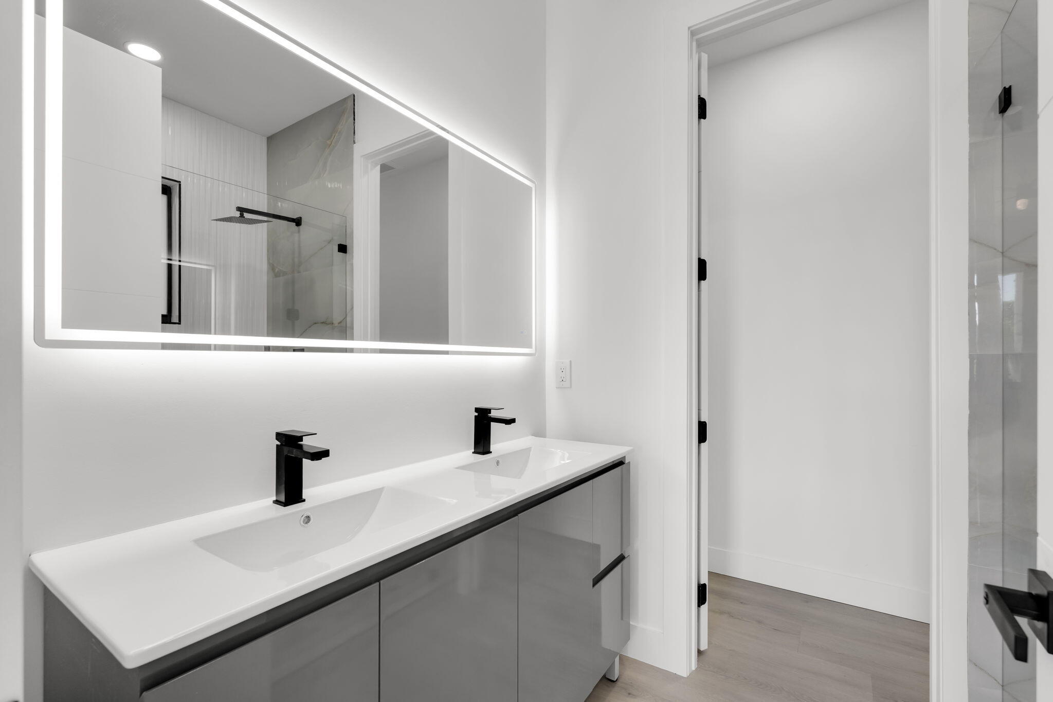 50 Transylvania Avenue Key Largo, FL 33037 - Photo 26 of 59 a bathroom with a sink and a mirror