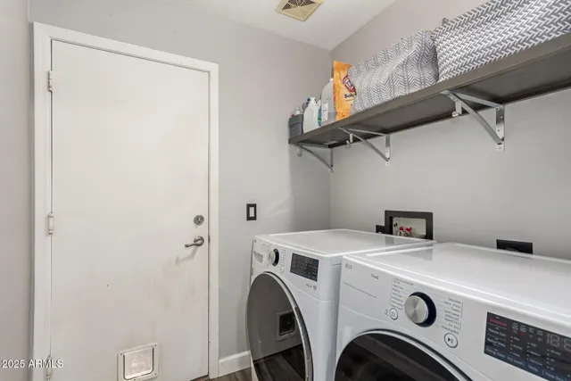 $299,900 | 43999 West Magnolia Road, Maricopa, AZ 85138