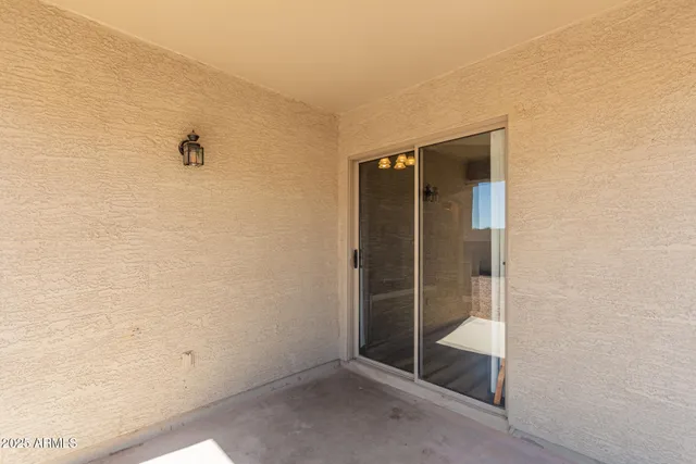 $299,900 | 43999 West Magnolia Road, Maricopa, AZ 85138