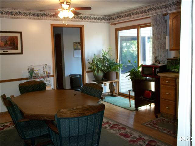 3801 Knepper Road Lambertville, MI 48144 - Photo 6 of 9 20017196-5.JPG