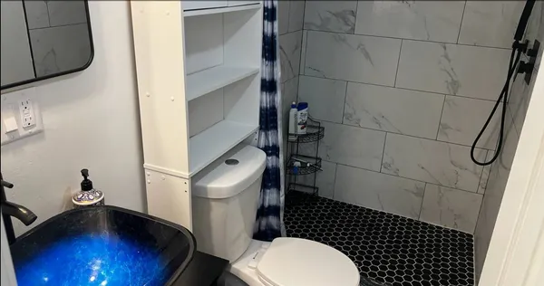 $1,495 | 2424 West Charleston Street, Unit G, Chicago, IL 60647