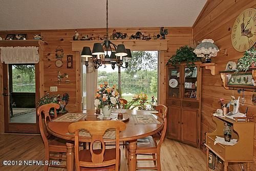 8300 Fort Caroline Road Jacksonville, FL 32277 - Photo 6 of 14 Dining