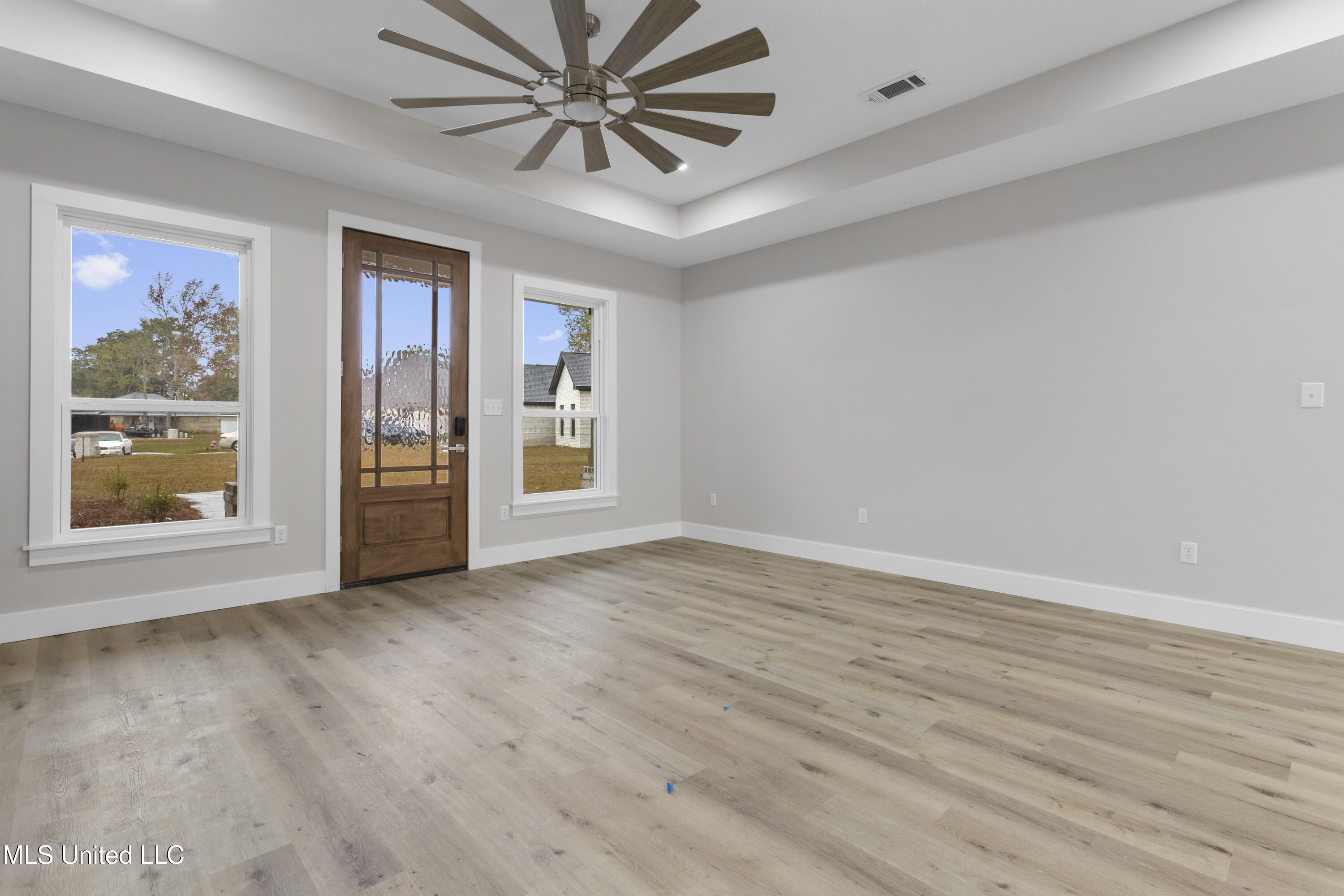 1613 Cedar Point Road Gautier, MS 39553 - Photo 7 of 33 0007