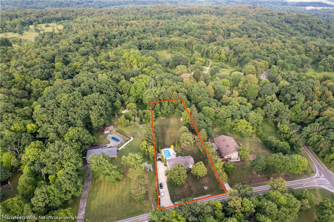 2515 Shade Road Akron, OH 44333 - Photo 2 of 34
