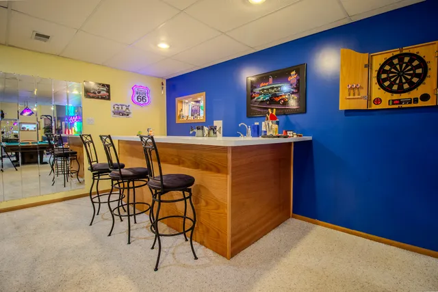 $469,900 | 18131 Crystal Lane, Lansing, IL 60438