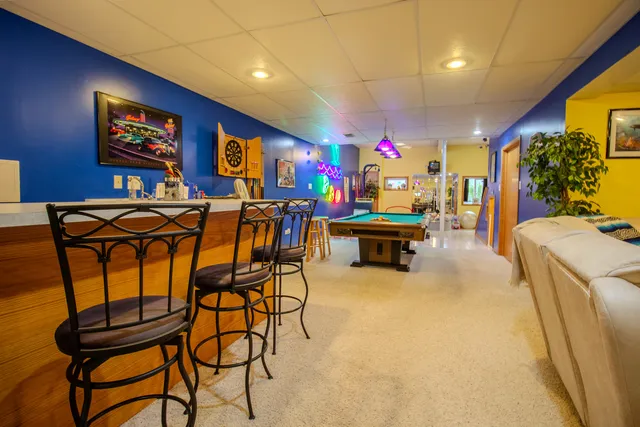 $469,900 | 18131 Crystal Lane, Lansing, IL 60438