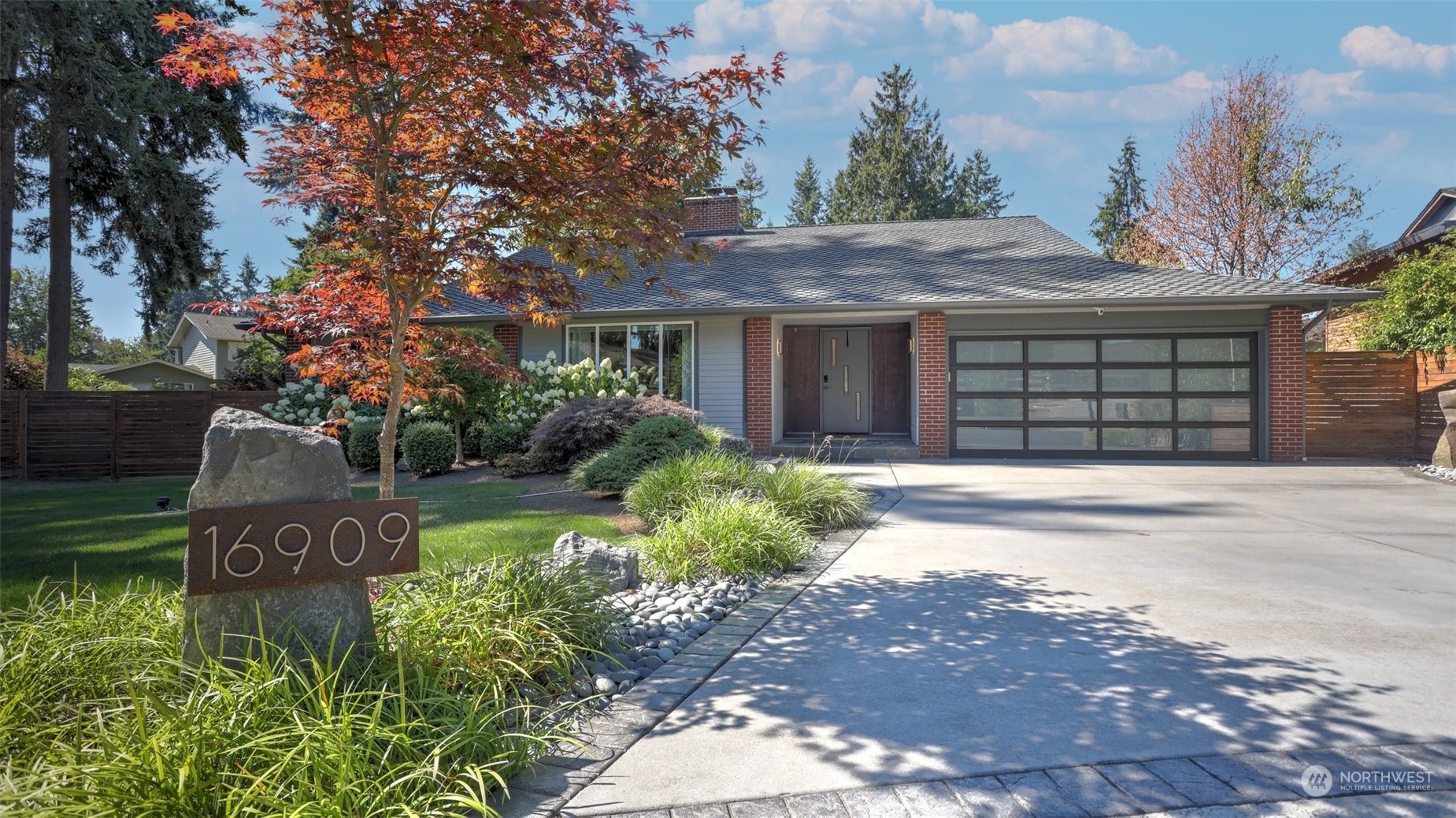 16909 144th Avenue Southeast Renton, WA 98058 - Photo 2 of 38 Gallery Image 2