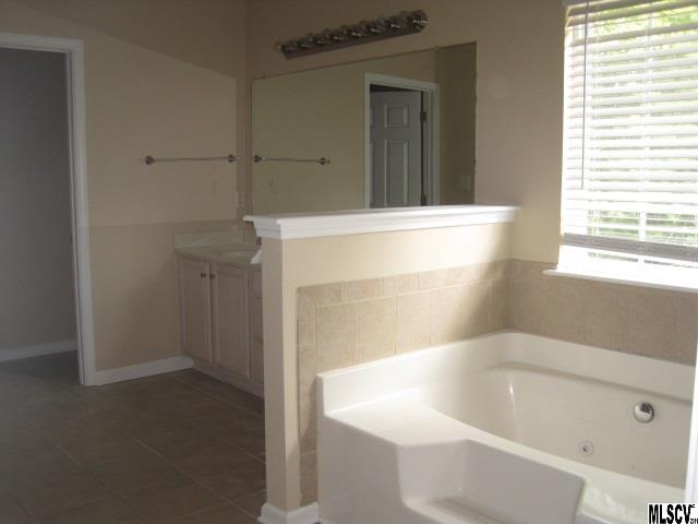 6530 Willowbottom Road Hickory, NC 28602 - Photo 8 of 25 Gallery Image 8