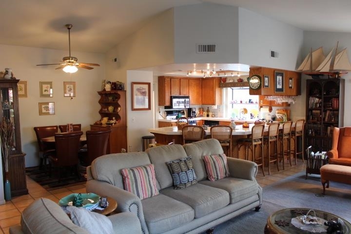 12882 Cochera Road Lakeside, CA 92040 - Photo 8 of 19 Gallery Image 8