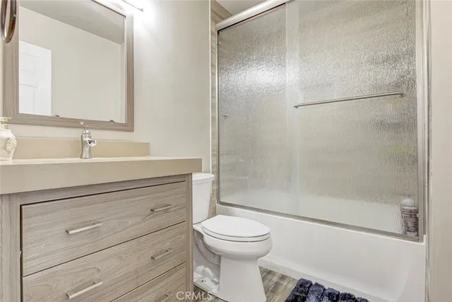 $600,000 | 909 East Garfield Avenue, Unit 4, Glendale, CA 91205